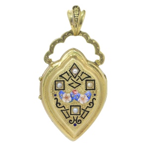 Vintage antique Victorian Biedermeier 18K gold locket with enamel and natural half seed pearls